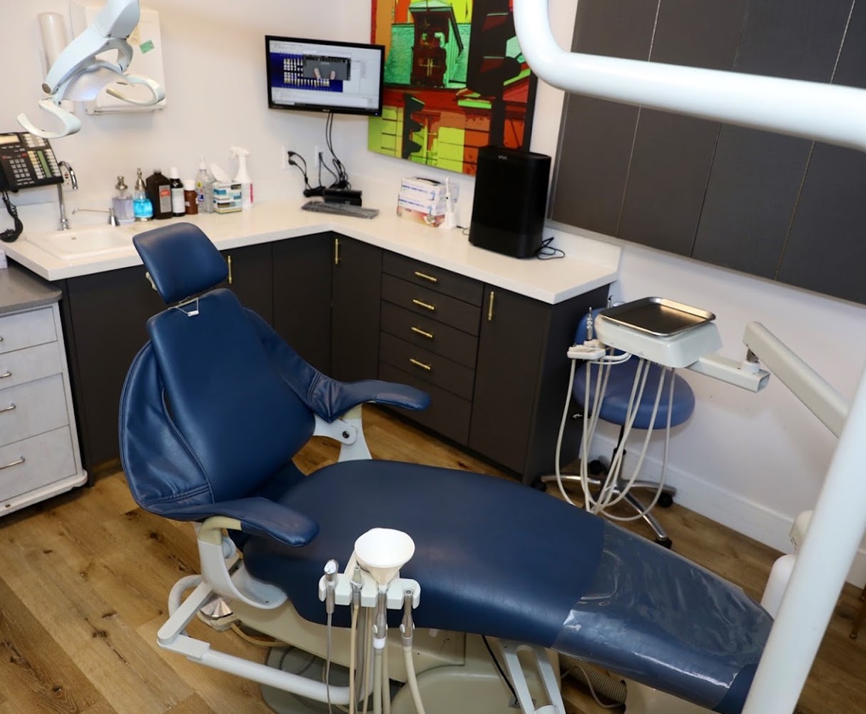 Interior - Dental Office - Westwood Dental Esthetics - Dentist Los Angeles
